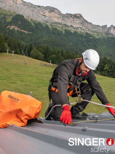 Antichute coulissant pour support d'assurage Singer Safety STOPRO