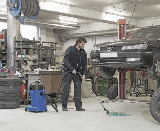 Aspirateur Nilfisk MAXXI II 35 WD