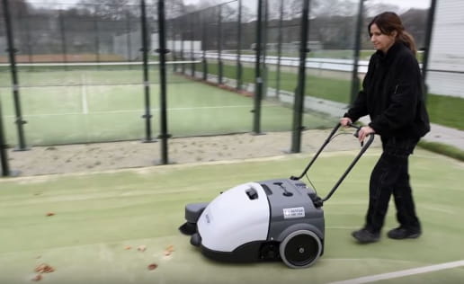 Balayeuse Nilfisk SW750 B FULL PKG