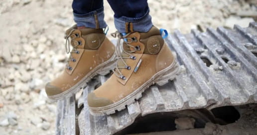 Chaussures de sécurité hautes membranées S24 XPER TP / XROC S7 SR