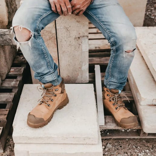 Chaussures de sécurité hautes membranées S24 XPER TP / XROC S7 SR