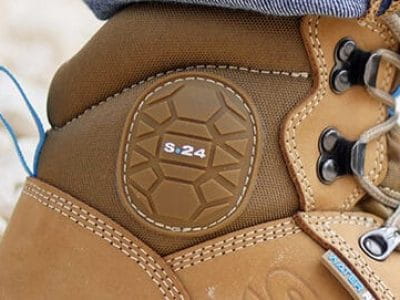 Chaussures de sécurité hautes membranées S24 XPER TP / XROC S7 SR