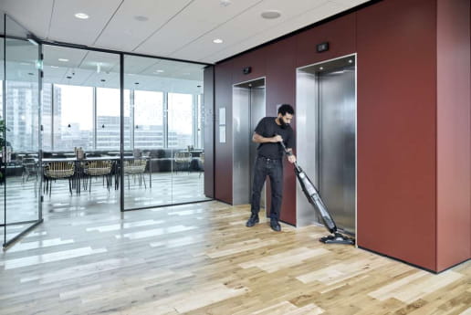 Micro auto-laveuse idéale pour petits espaces Nilfisk Dryft