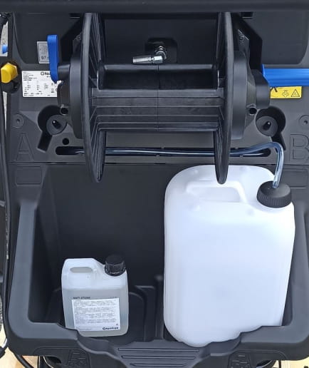 Nettoyeur haute pression eau chaude Nilfisk MH3C-180/780 PAX avec enrouleur