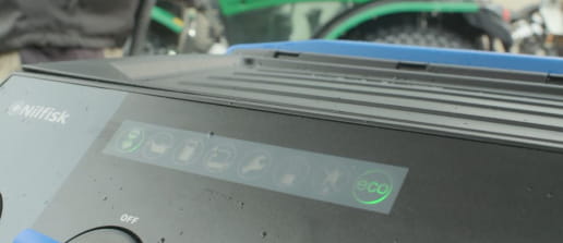 Nettoyeur haute pression eau chaude Nilfisk MH3M-160/770 PAX avec enrouleur