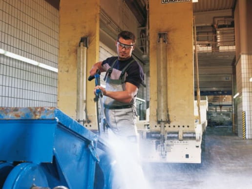 Nettoyeur haute pression eau chaude Nilfisk MH8P-180/2000 FA sans enrouleur