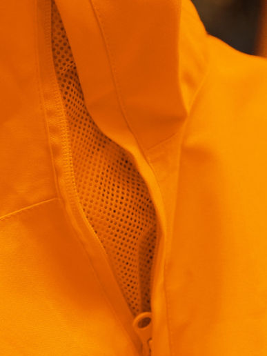 Veste coupe-vent avec capuche à visibilité améliorée Singer Safety VENISO